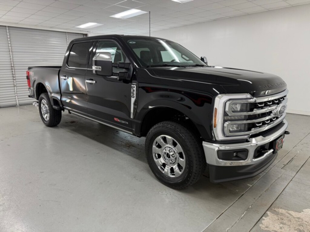 New 2026 Ford F-350SD Lariat Truck