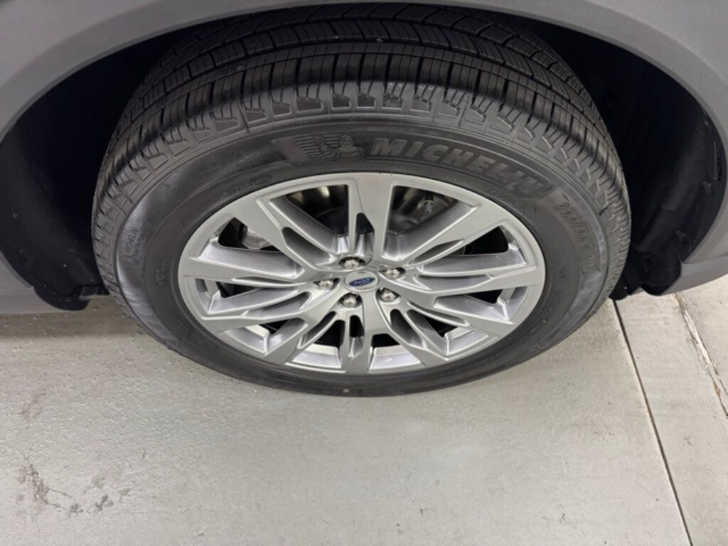 New 2025 Ford Explorer Active SUV