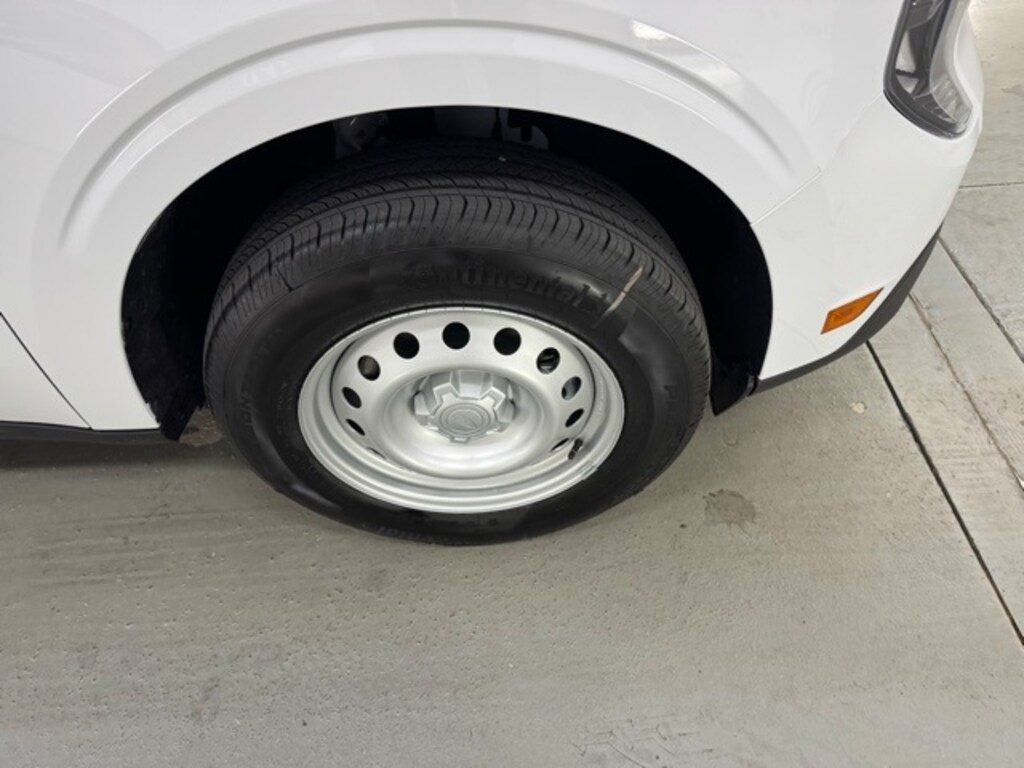 New 2025 Ford Maverick XL Truck