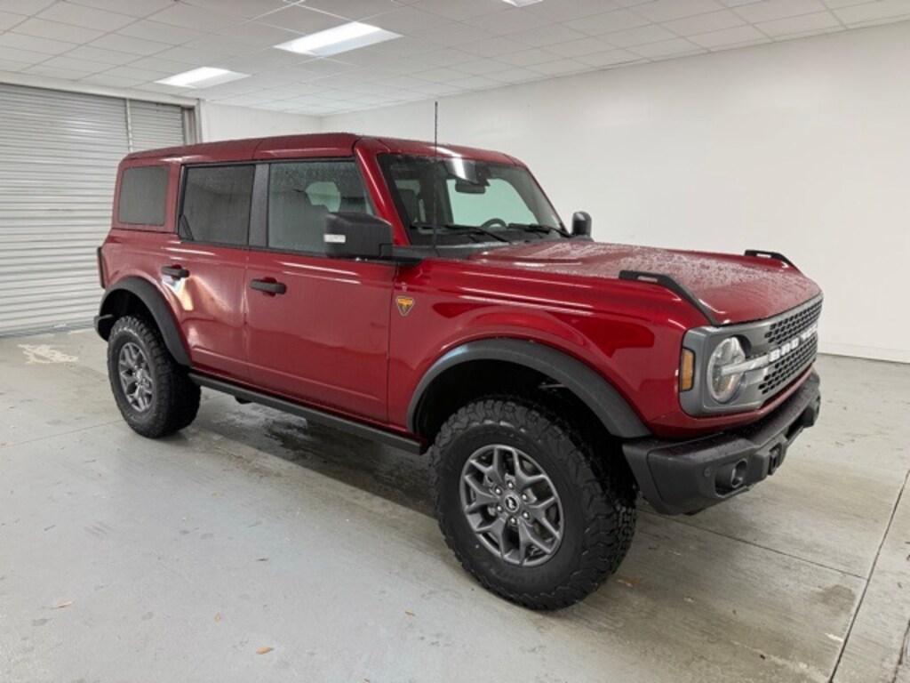 New 2025 Ford Bronco Badlands SUV