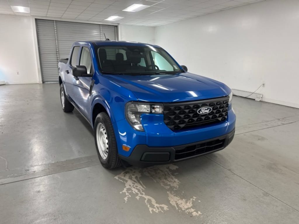 New 2025 Ford Maverick XL Truck
