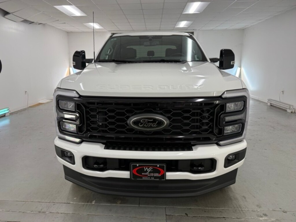 New 2026 Ford F-350SD Lariat Truck