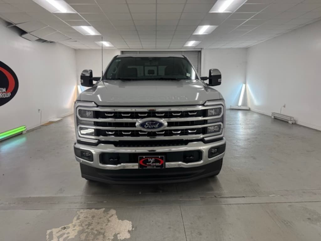 New 2026 Ford F-250SD Lariat Truck