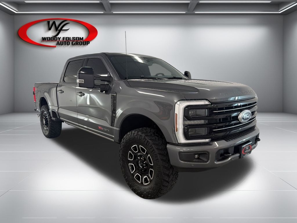 Certified 2025 Ford F-250SD Platinum Truck