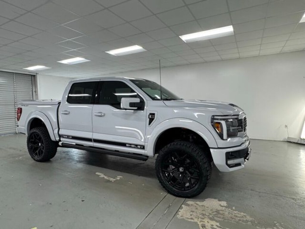 New 2025 Ford F-150 Lariat Truck