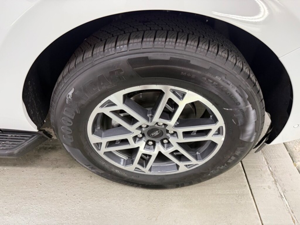 New 2025 Ford Expedition Active SUV