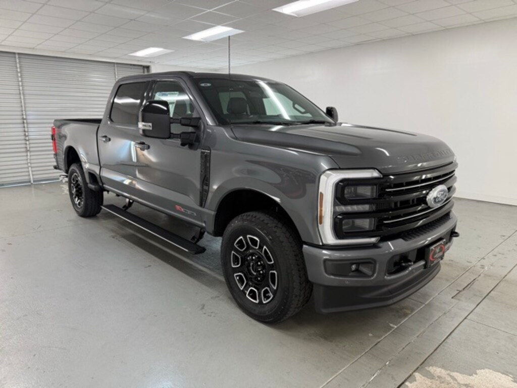 New 2026 Ford F-250SD Platinum Truck