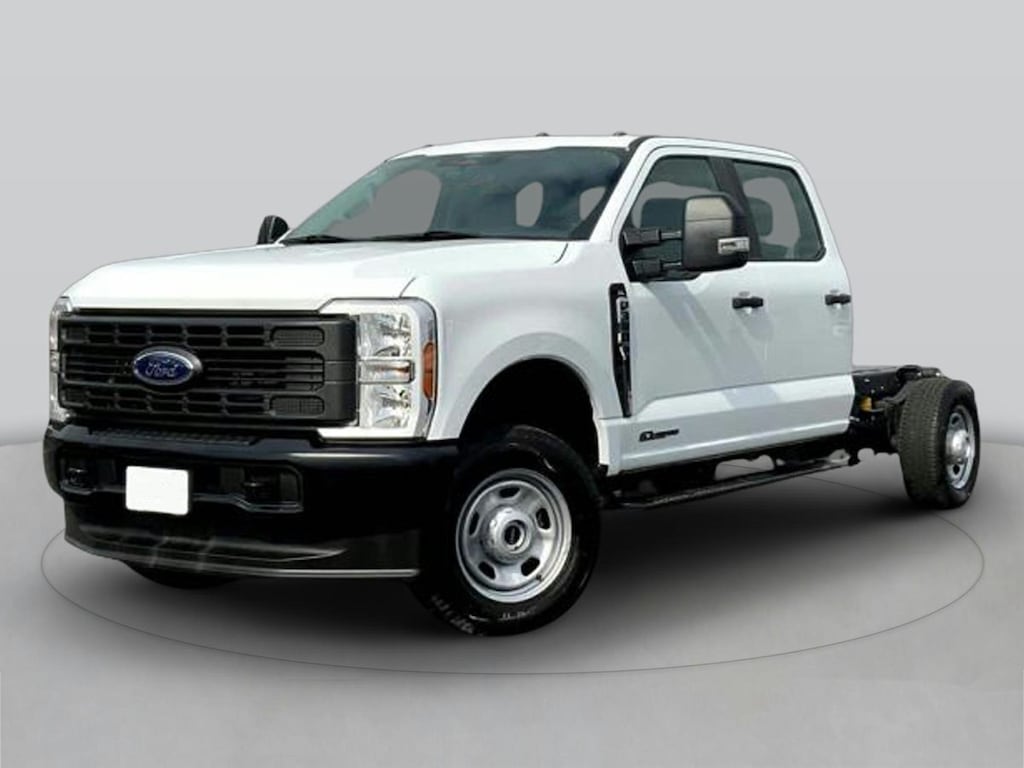 New 2026 Ford F-350SD Chassis