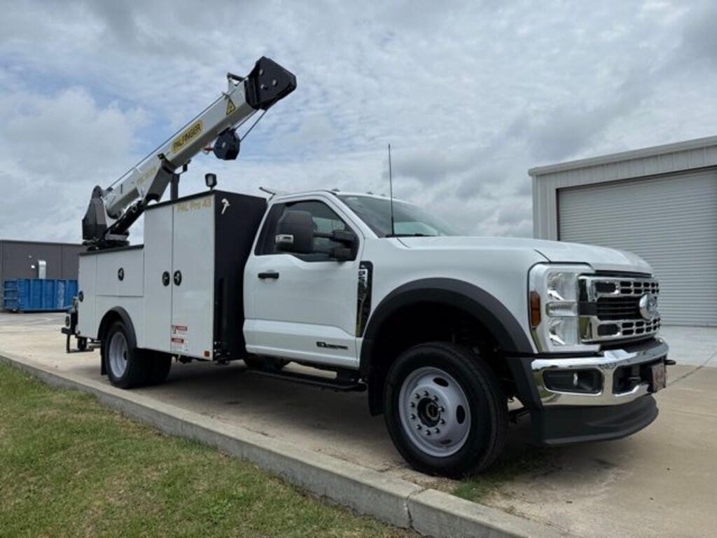New 2025 Ford F-550SD XL Chassis