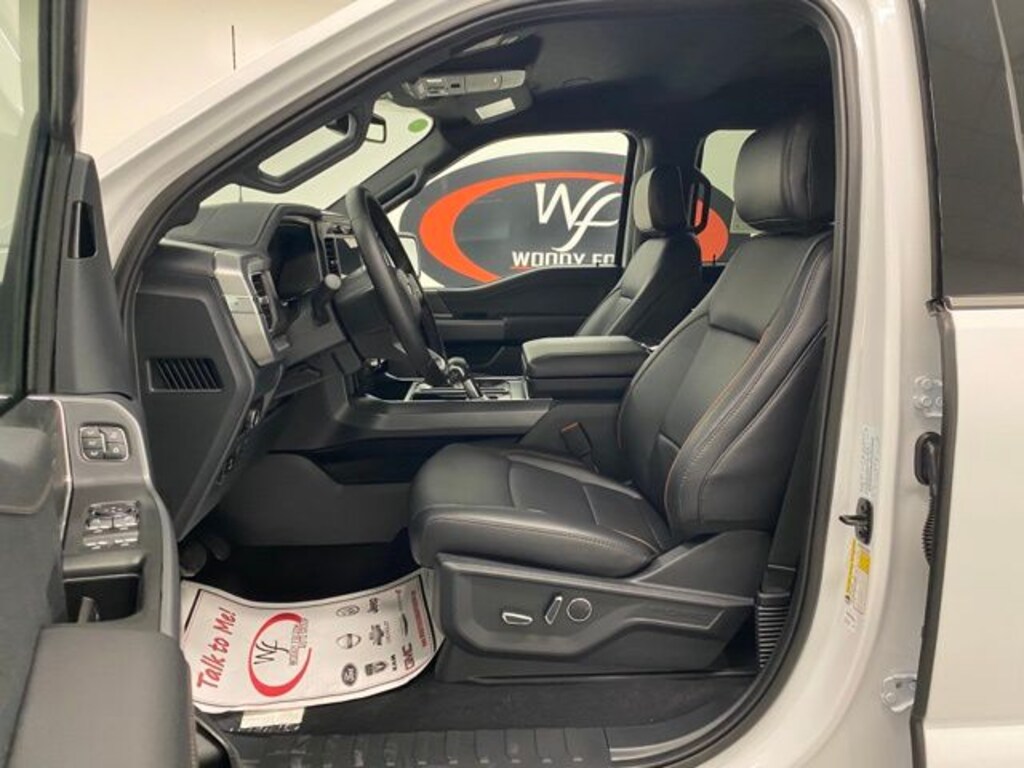 New 2025 Ford F-150 Lariat Truck