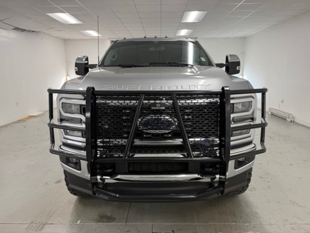 Used 2024 Ford F-350SD Lariat Truck