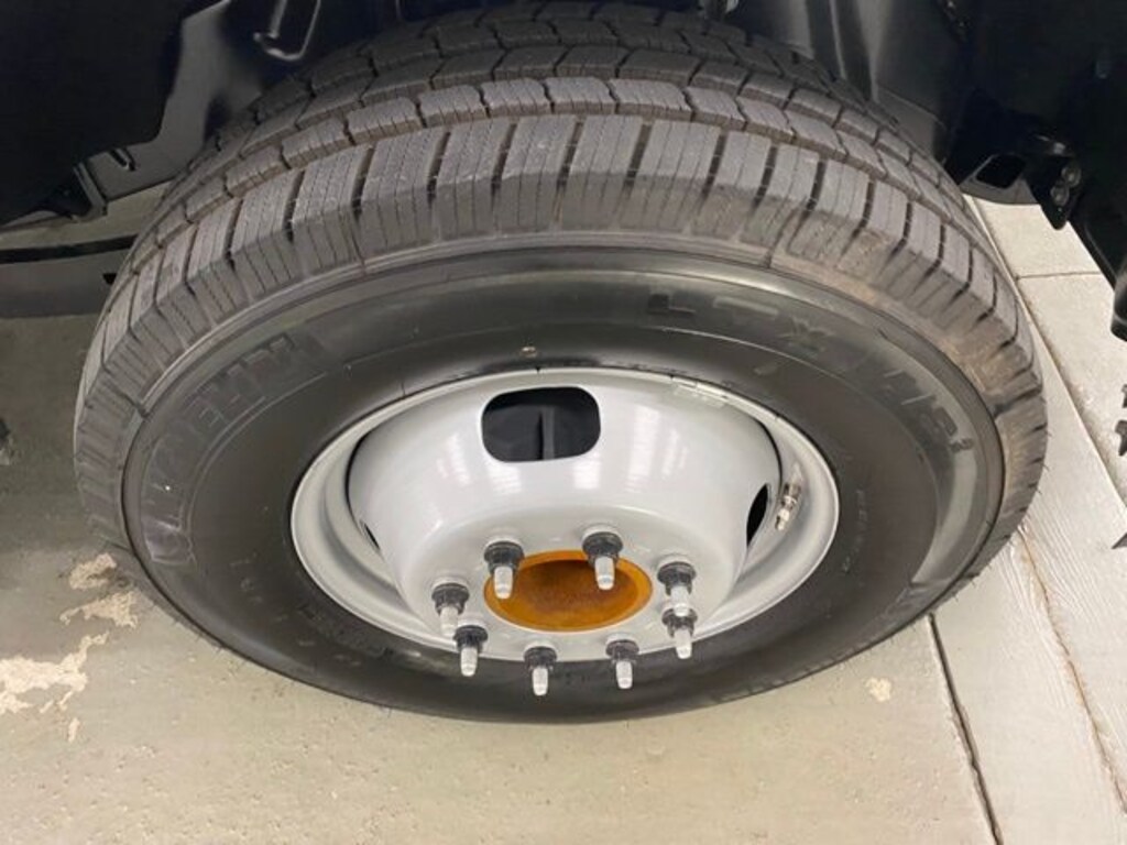 New 2025 Ford F-350SD XL Chassis