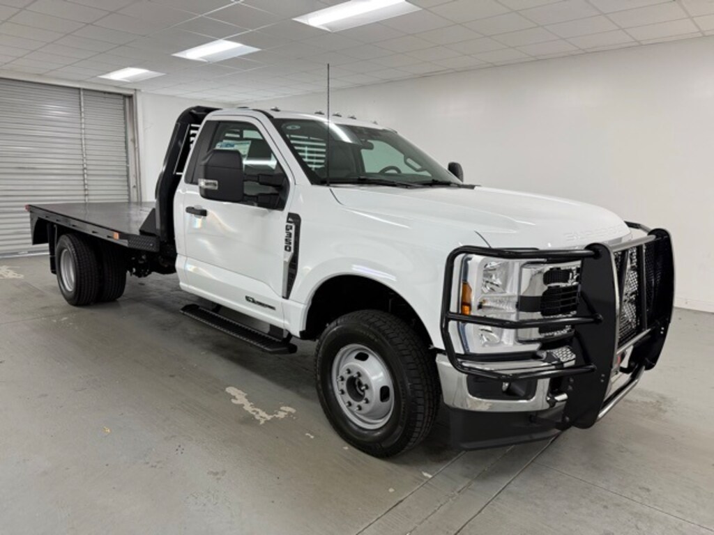 New 2025 Ford F-350SD XL Chassis
