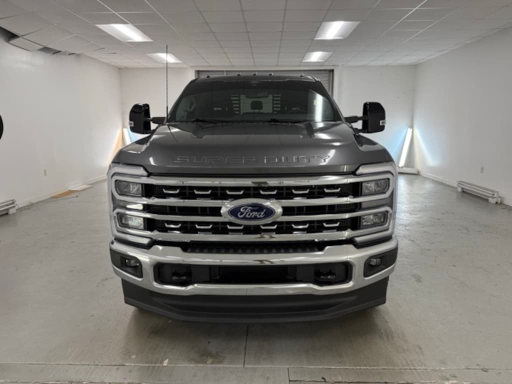 Used 2025 Ford F-350SD Lariat Chassis