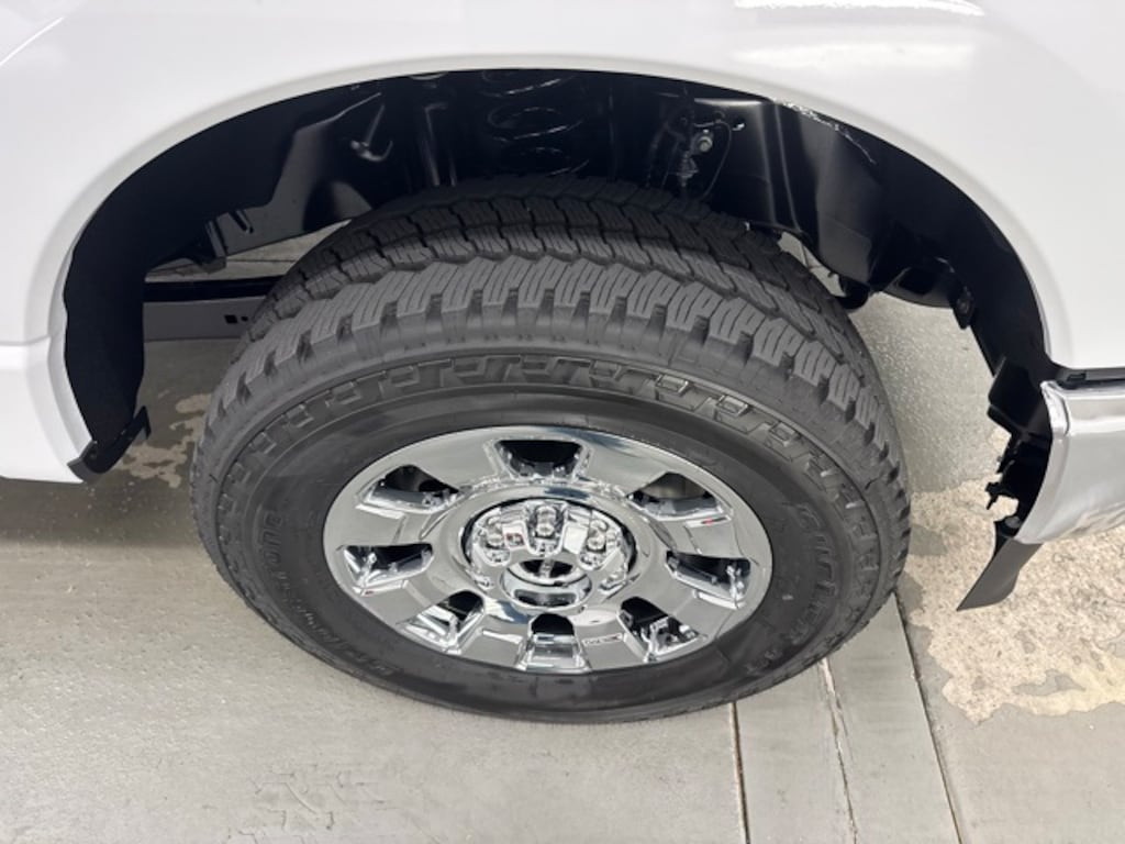 New 2026 Ford F-250SD Lariat Truck