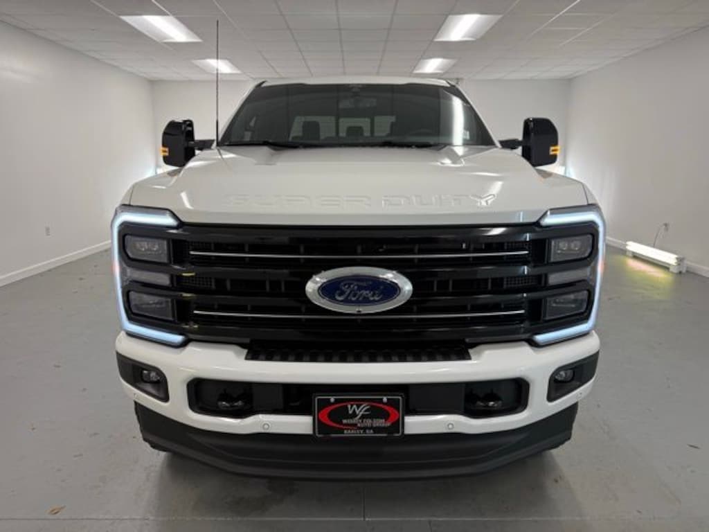 New 2026 Ford F-250SD Platinum Truck