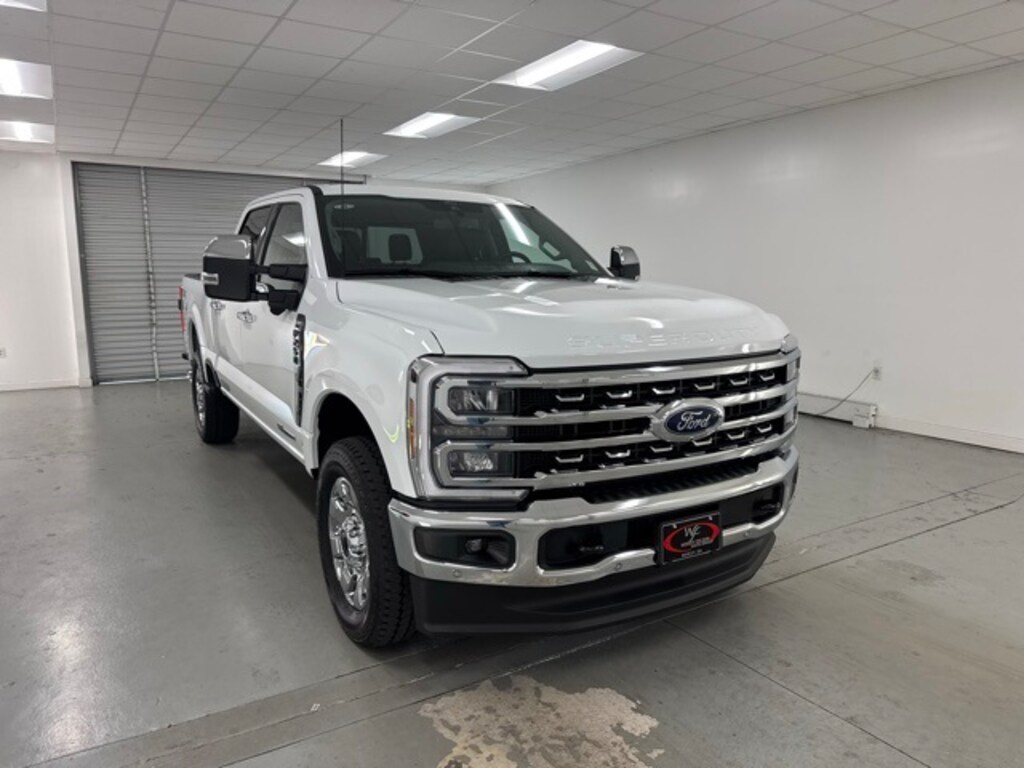 New 2026 Ford F-250SD Lariat Truck