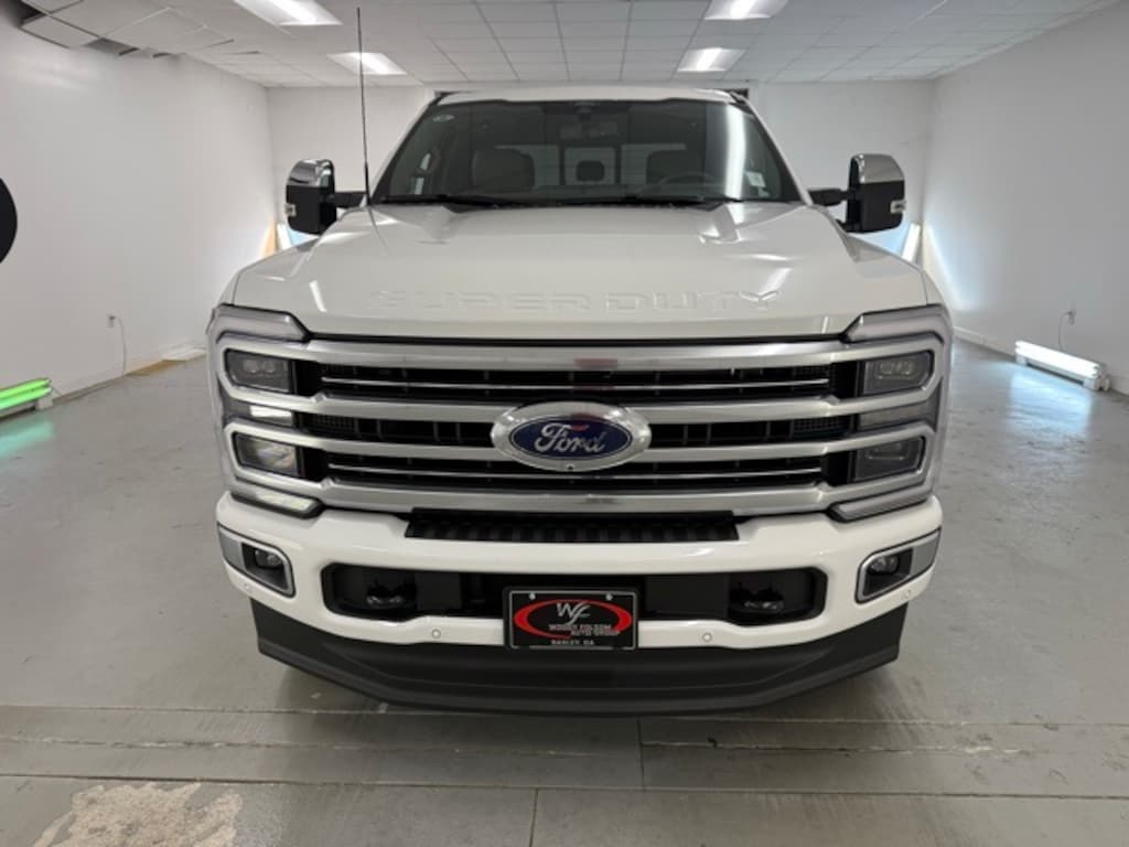 New 2026 Ford F-250SD Platinum Truck