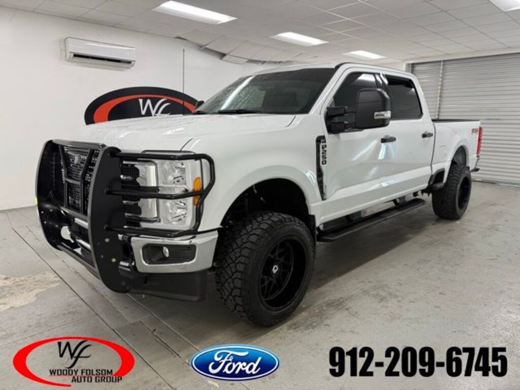 Used 2023 Ford F-250SD XLT Truck