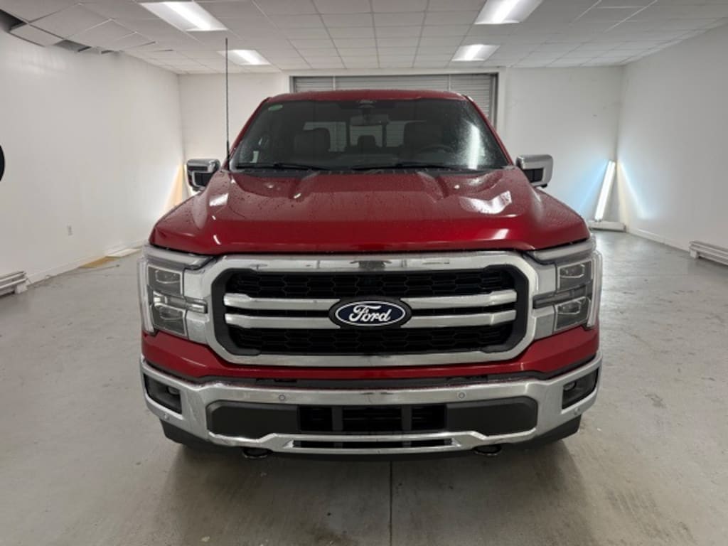 New 2025 Ford F-150 Lariat Truck