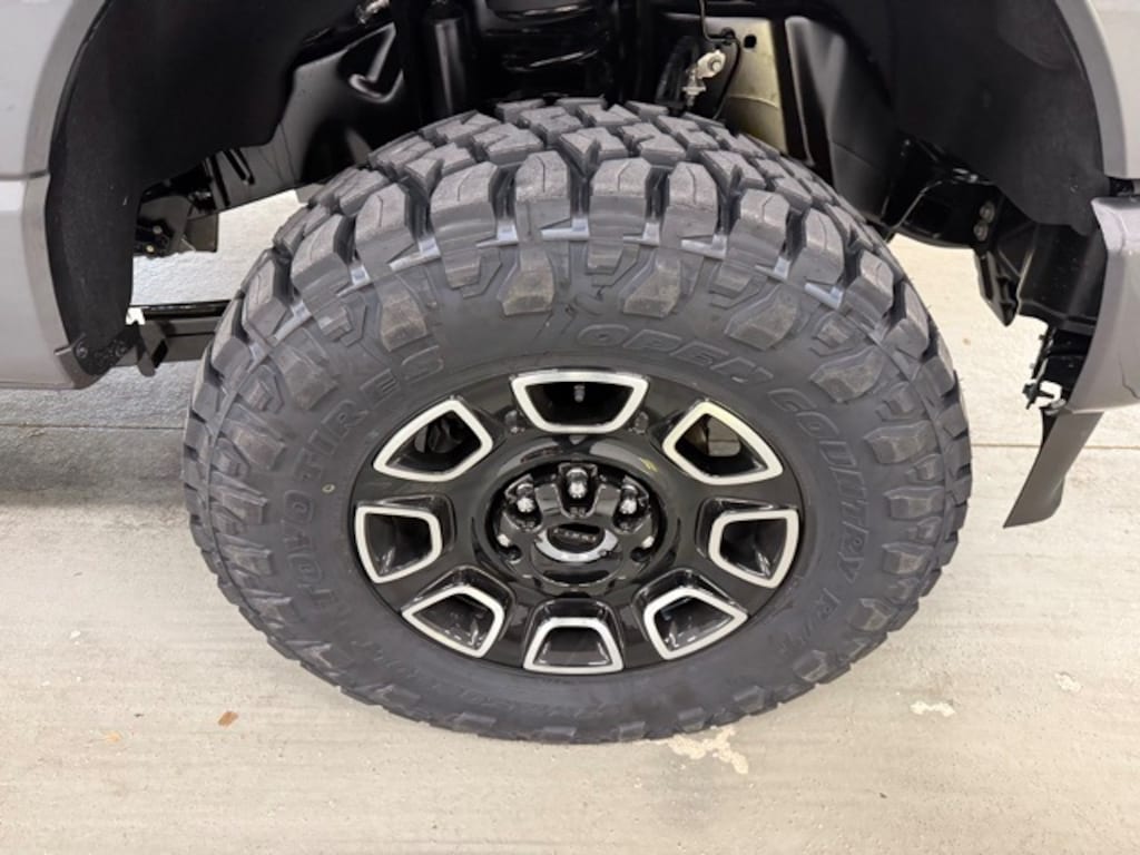 New 2026 Ford F-250SD Platinum Truck