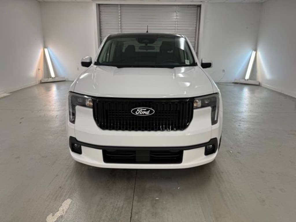 New 2025 Ford Maverick Lobo Standard Truck