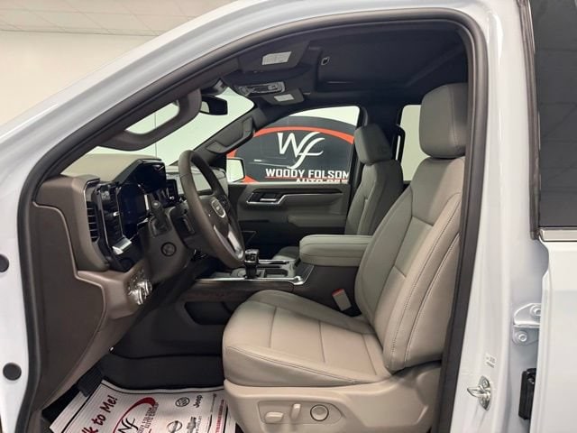 2026 GMC Sierra 1500 SLT - Photo 9