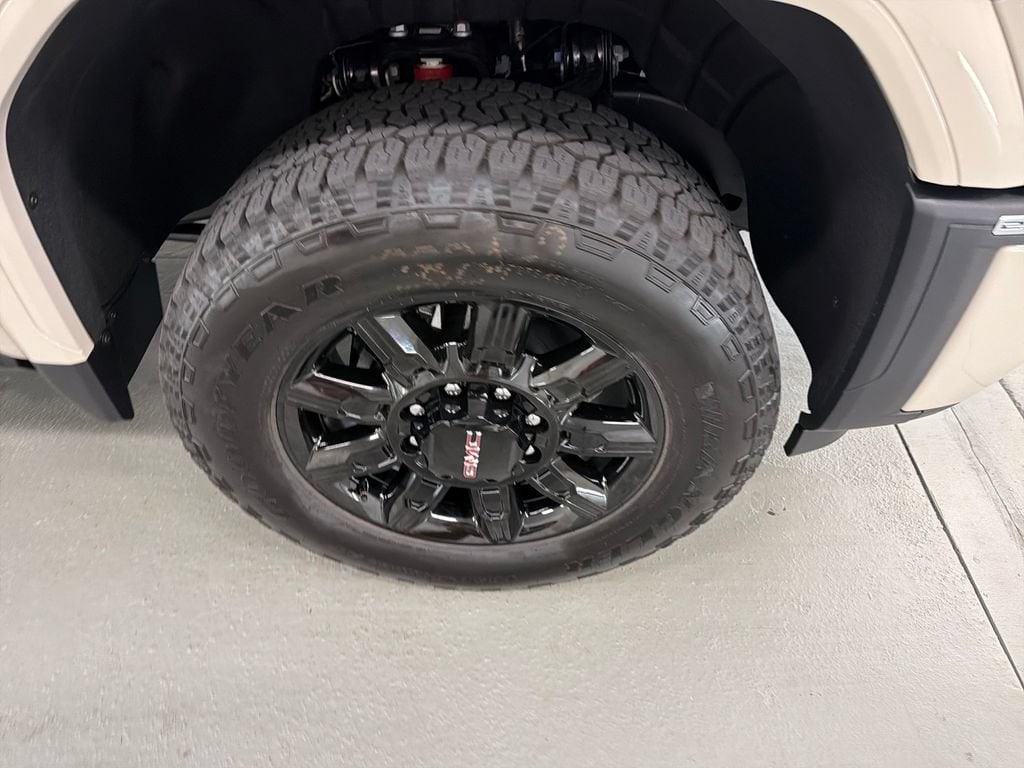 New 2026 GMC Sierra 2500 HD AT4 Truck