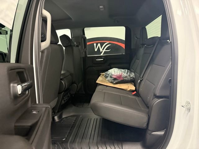 2026 GMC Sierra 3500HD Pro - Photo 13