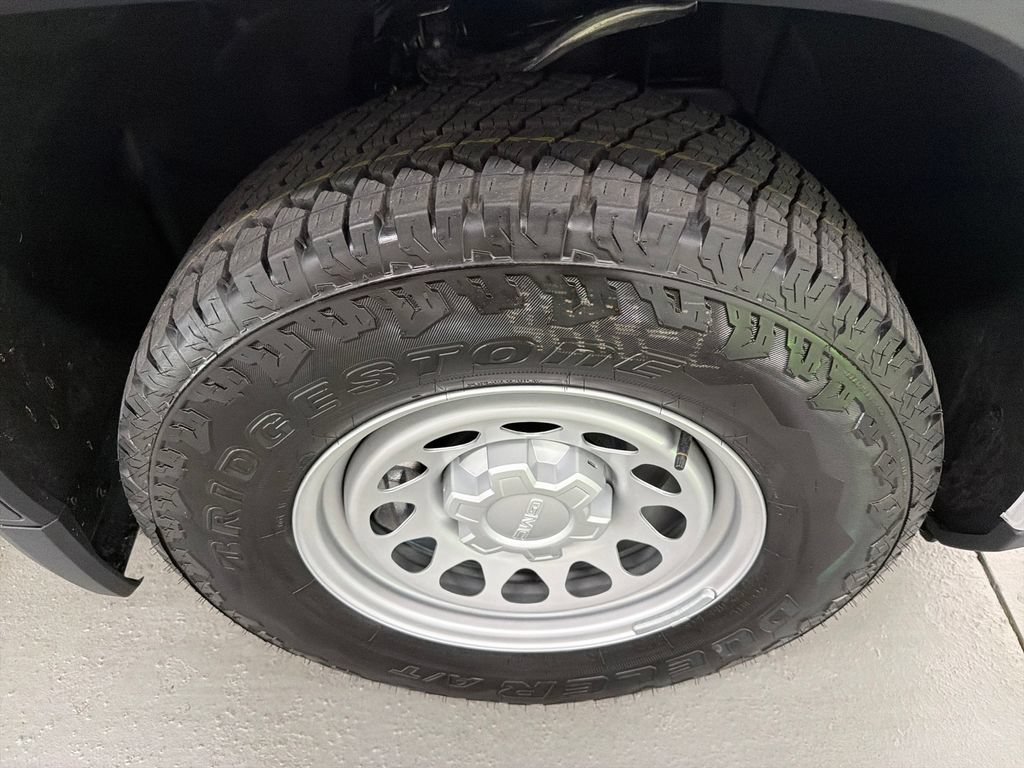 2026 GMC Sierra 1500 Pro - Photo 4