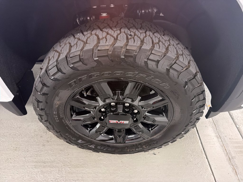 New 2026 GMC Sierra 2500 HD AT4 Truck