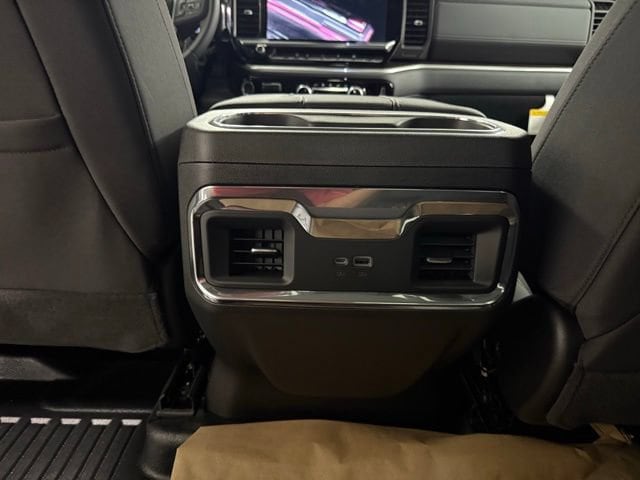 2026 GMC Sierra 3500 Chassis Cab SLE - Photo 14