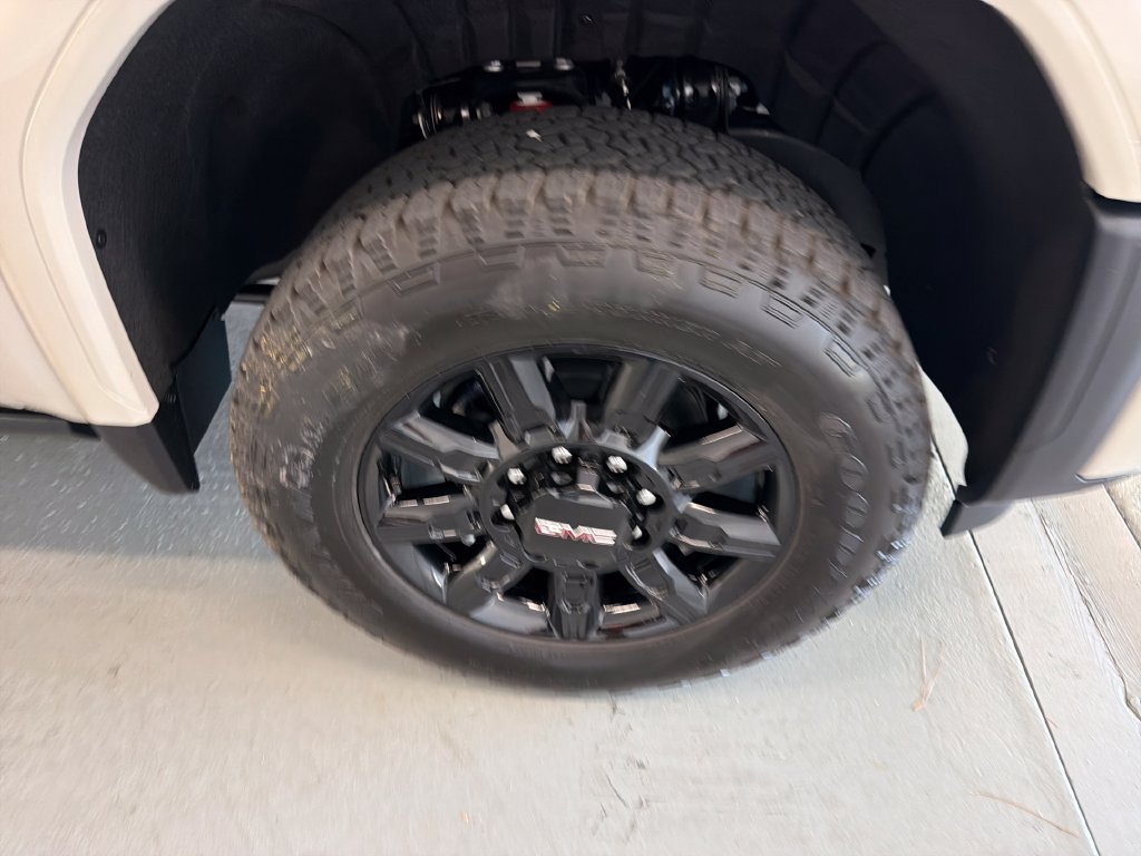 New 2026 GMC Sierra 2500 HD AT4 Truck