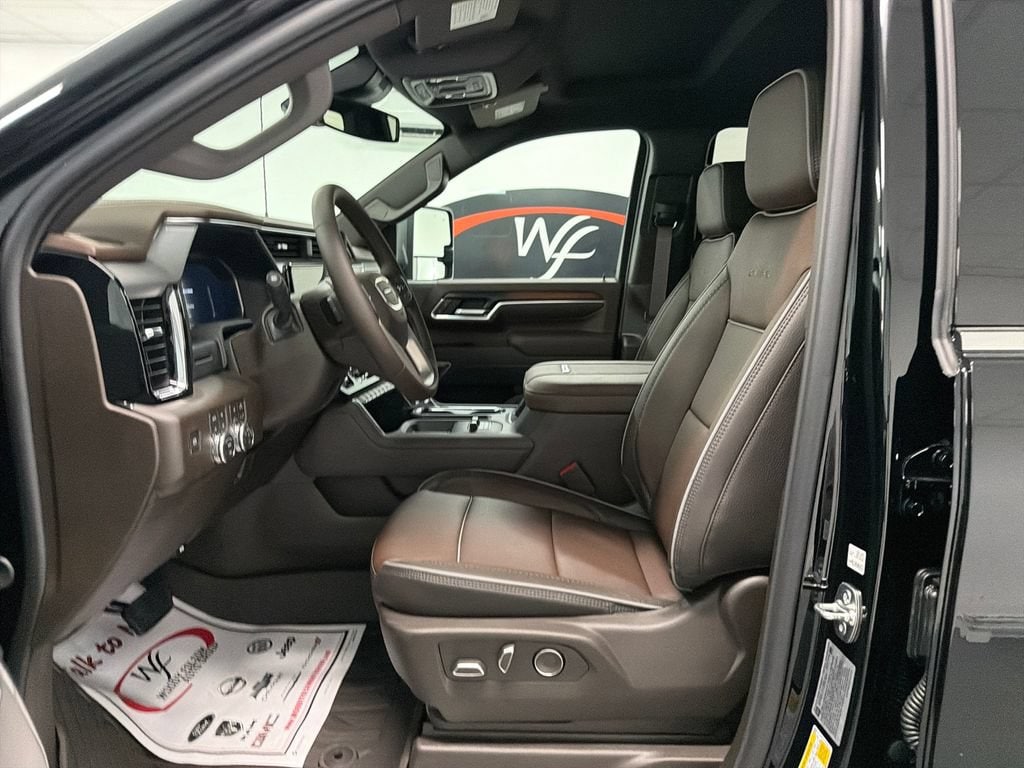 2026 GMC Sierra 2500HD Denali - Photo 8