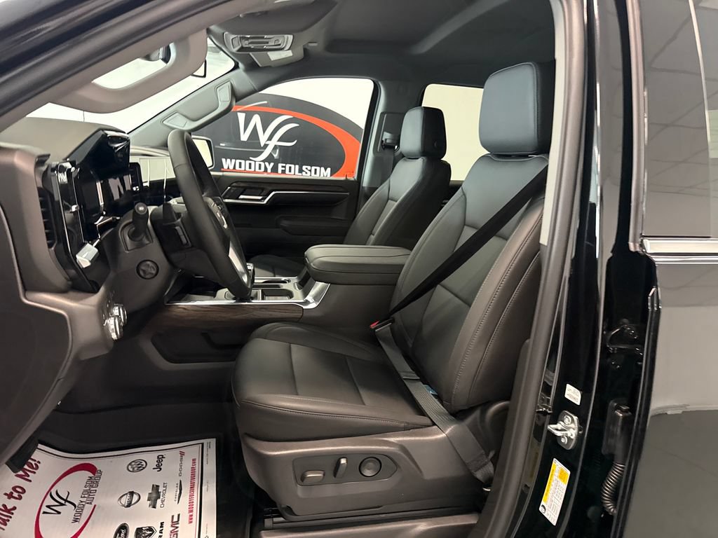 2026 GMC Sierra 1500 SLT - Photo 11