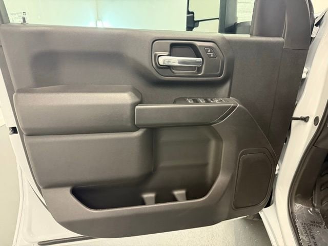 2026 GMC Sierra 3500HD Pro - Photo 12