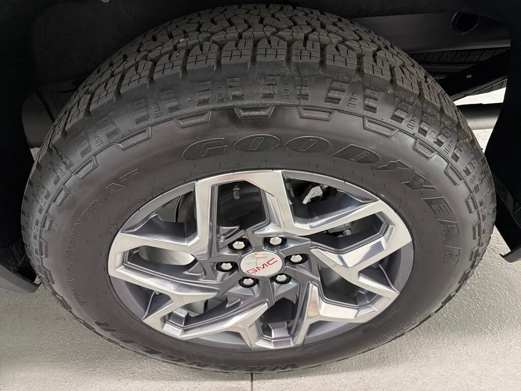 New 2026 GMC Sierra 1500 SLT Truck