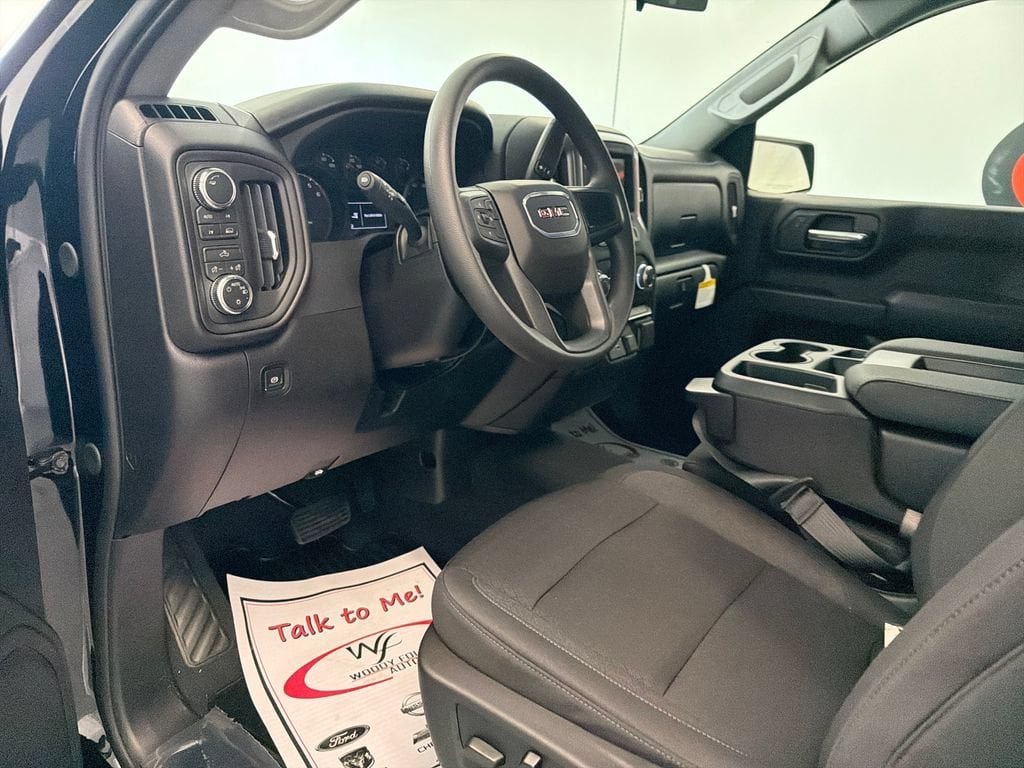 2026 GMC Sierra 1500 Pro - Photo 9
