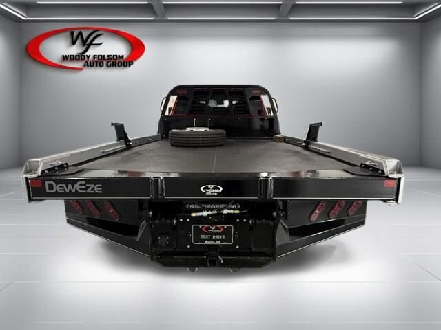 2026 GMC Sierra 3500 Chassis Cab SLE - Photo 6