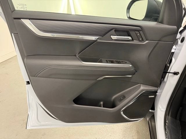 2026 GMC Acadia Elevation - Photo 13