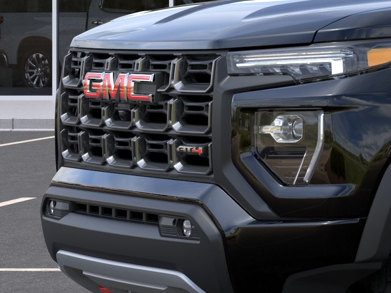 2026 GMC Canyon AT4 - Photo 13