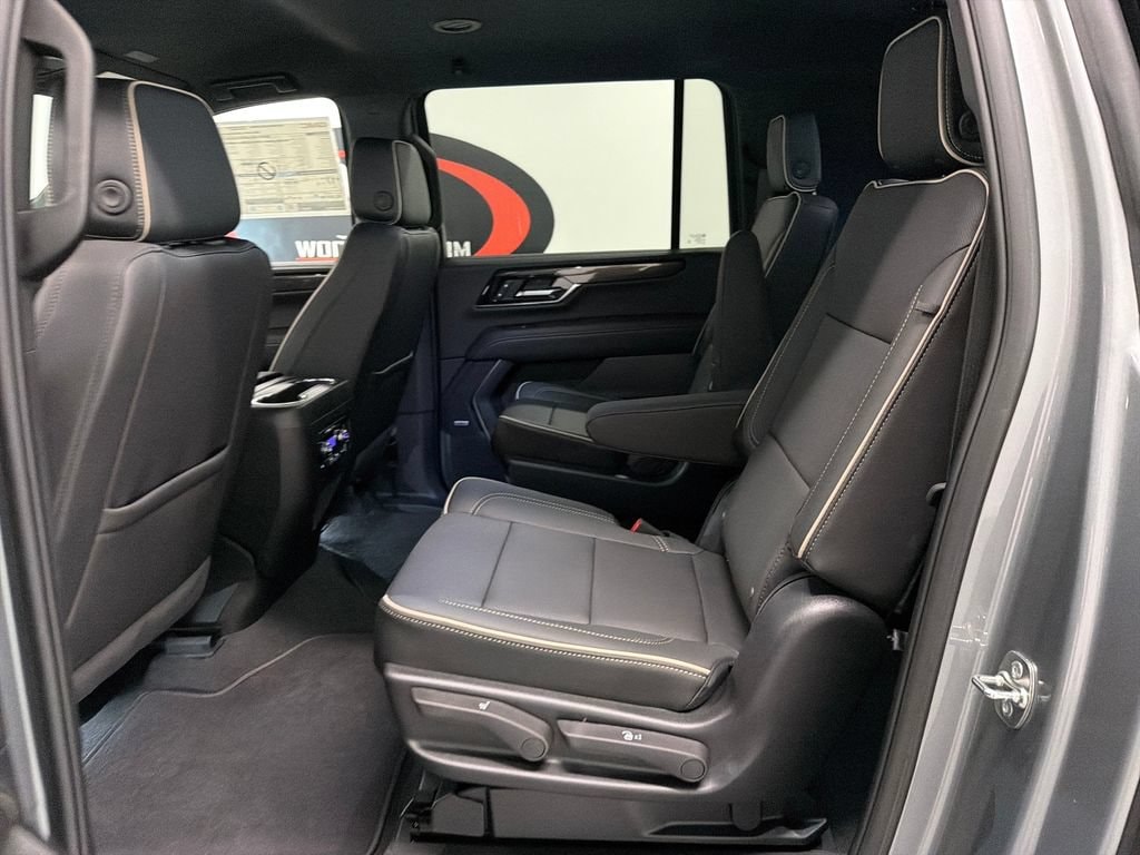 2026 GMC Yukon XL Elevation - Photo 12
