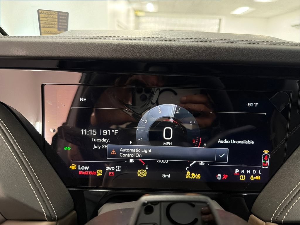 2026 GMC Yukon XL Denali Ultimate - Photo 16