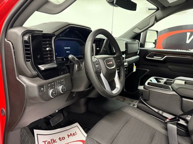 2026 GMC Sierra 3500 Chassis Cab SLE - Photo 9