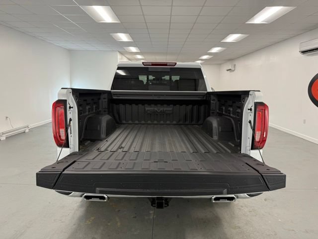 2026 GMC Sierra 1500 SLT - Photo 8