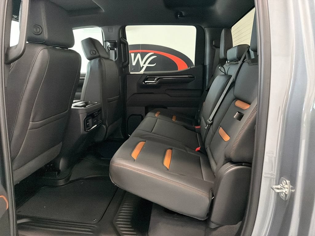 2026 GMC Sierra 1500 AT4 - Photo 13