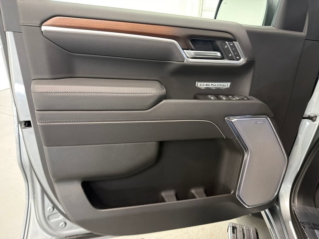 2026 GMC Sierra 1500 Denali - Photo 11