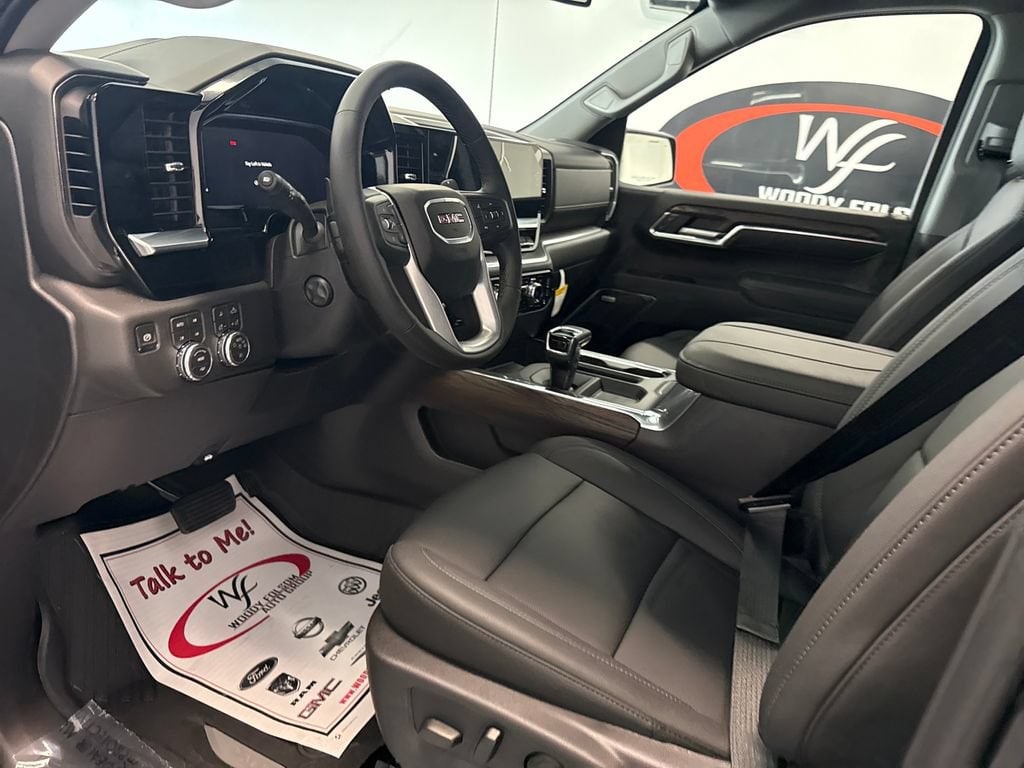 2026 GMC Sierra 1500 SLT - Photo 12