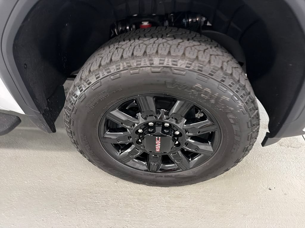New 2026 GMC Sierra 2500 HD AT4 Truck