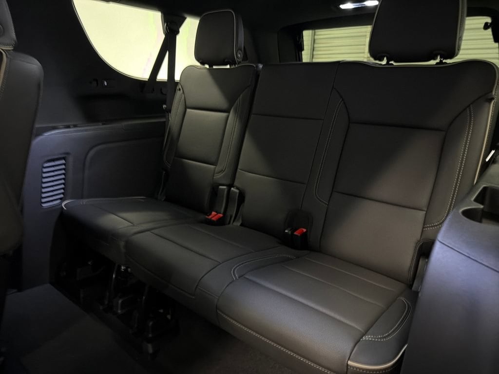 2026 GMC Yukon XL Elevation - Photo 13
